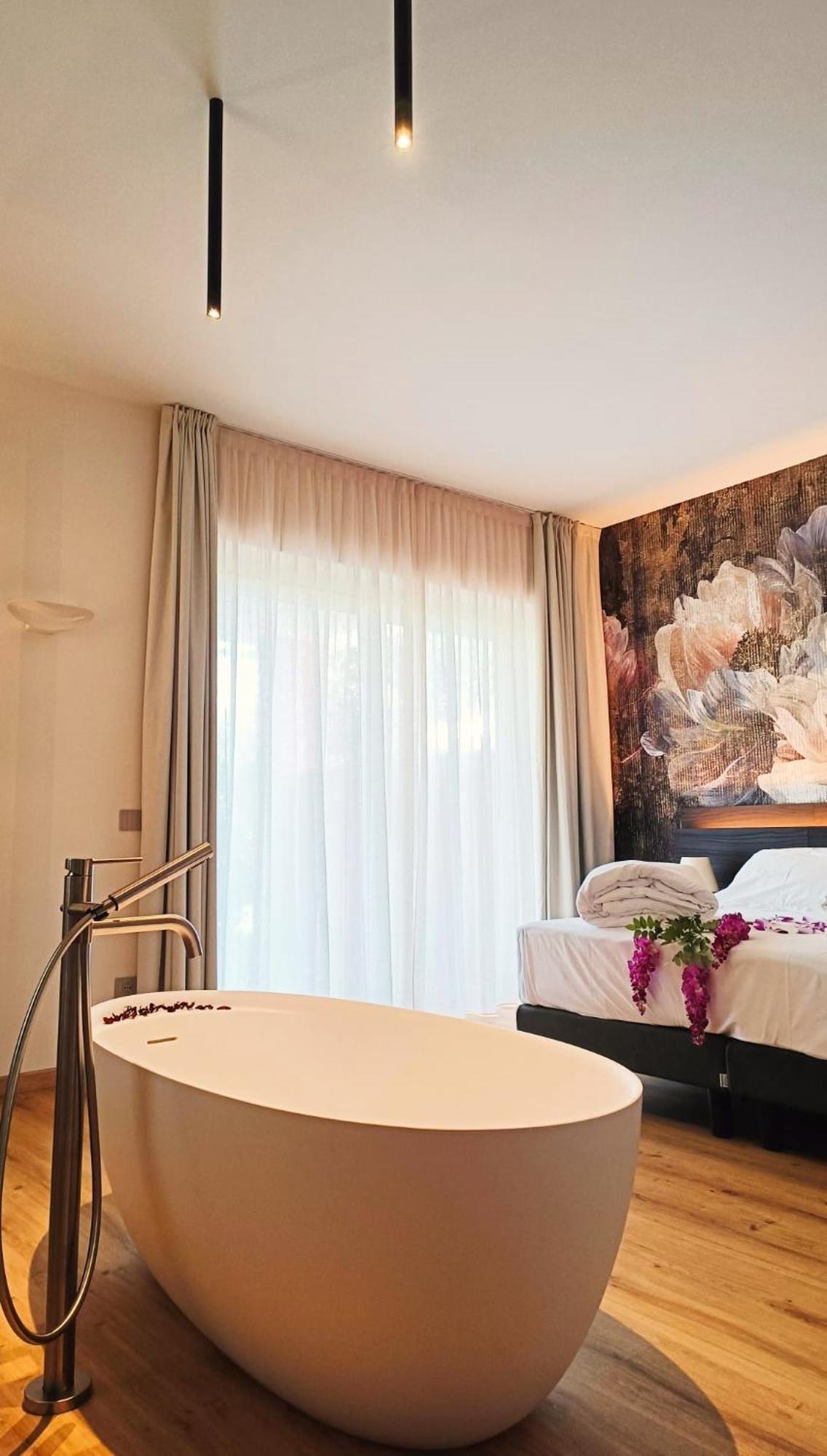 Hotel Villa Cuserina カンノビオ エクステリア 写真